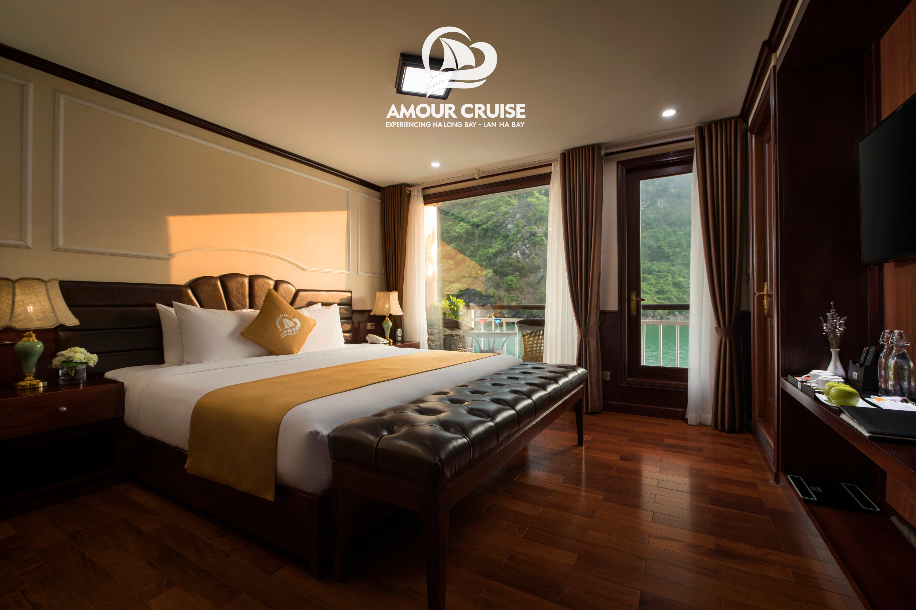 Junior / Senior Double Suite Sea View